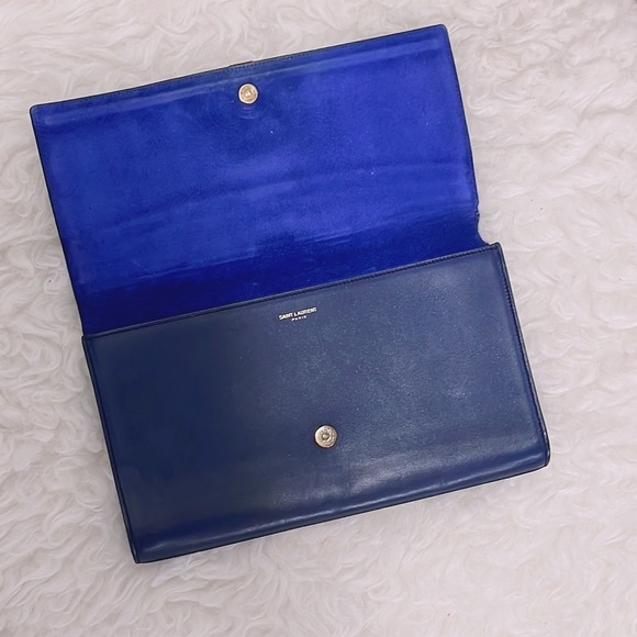 Saint Laurent Y Ligne Clutch - Picture 7 of 10